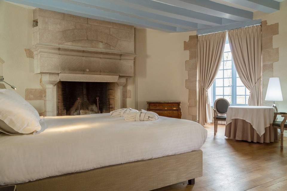 Chambre de l'Hotel Chateau Poitiers,Vienne · Chateau De Dissay