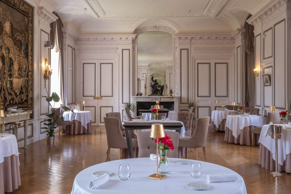 Restaurant Gastronomique Poitiers, Vienne · Chateau De Dissay